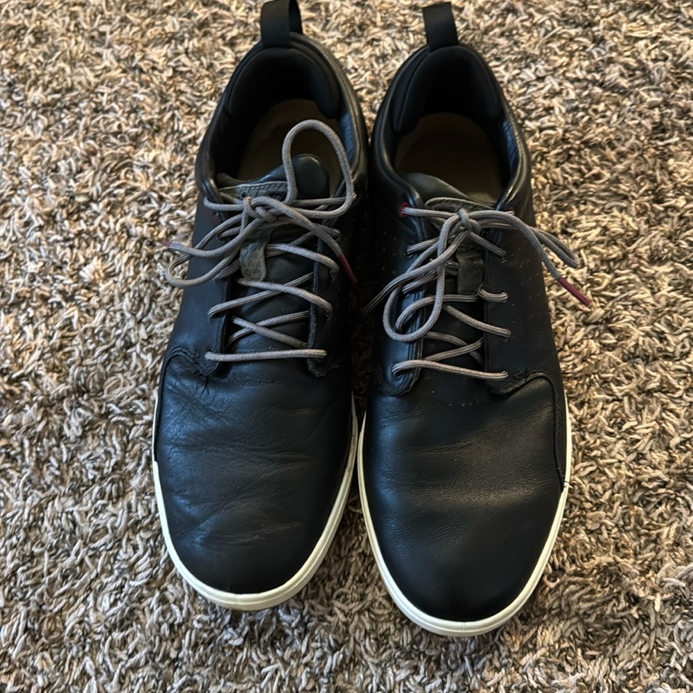 Adidas Boost golf shoes